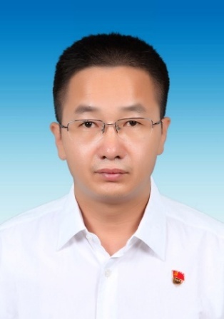 袁训来